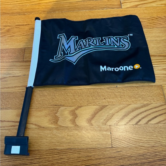 2PK Vintage Marlins PNC Car Flags - Picture 1 of 2